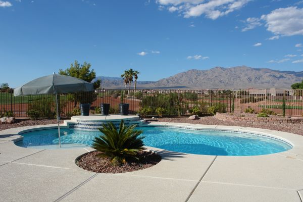 Cost of Pool Pavers Installation in Edison